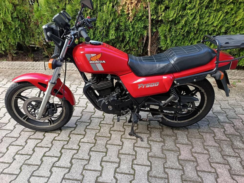 Honda FT500 (10)