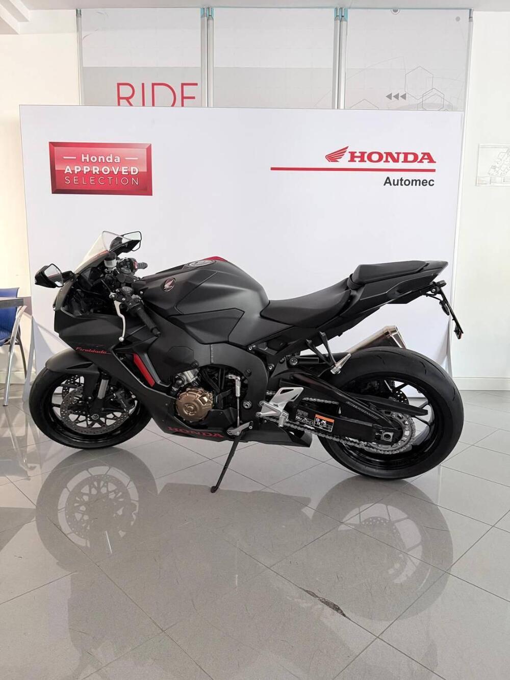 Honda CBR 1000 RR Fireblade (2017 - 19)