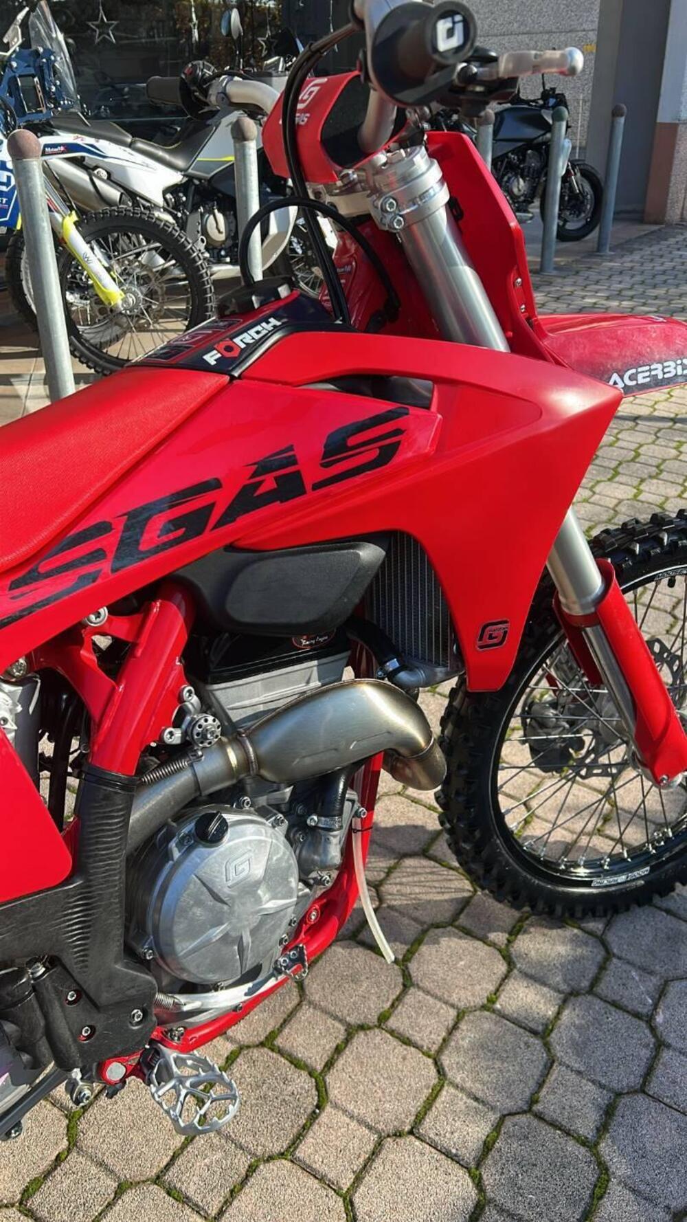 GASGAS MC 250 F (2025) (2)