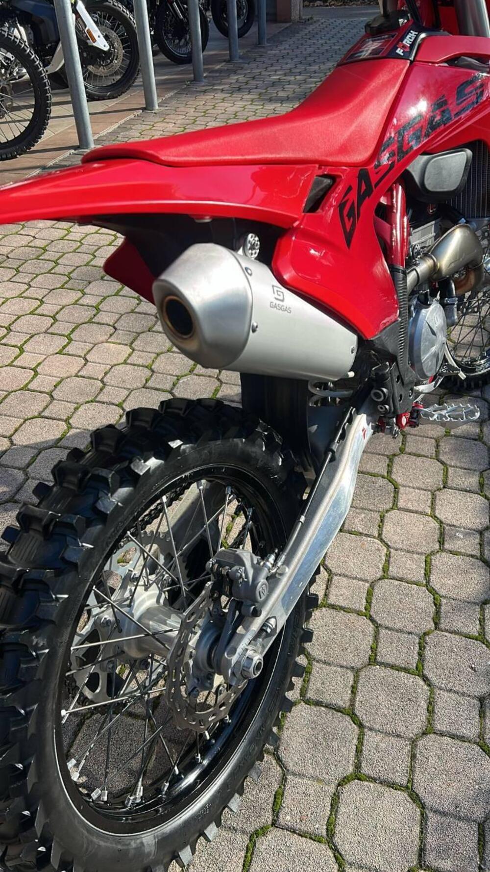 GASGAS MC 250 F (2025) (3)