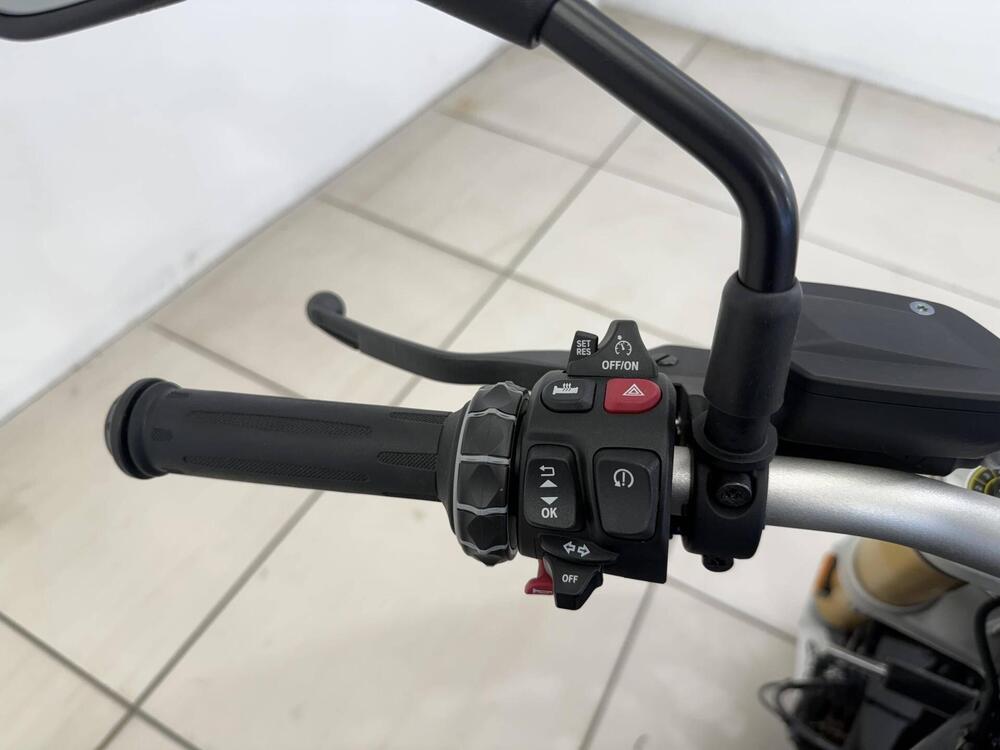 Bmw R 12 nineT (2023 - 26) (10)