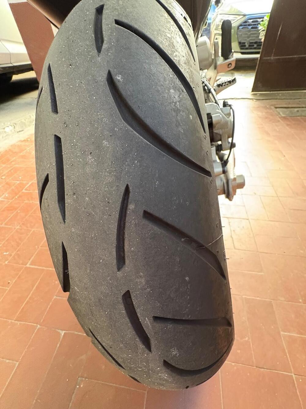 Husqvarna 701 Supermoto (2023 - 25) (12)