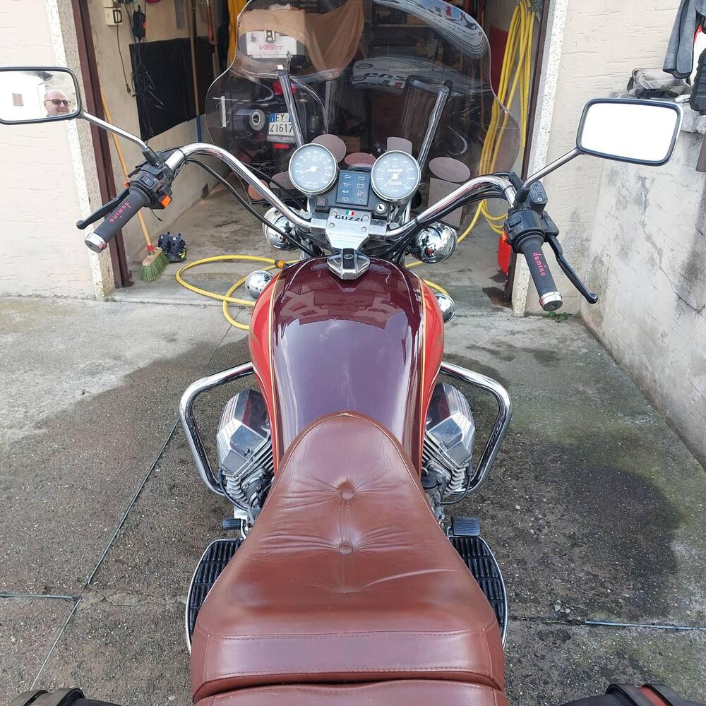 Moto Guzzi California 3 serie 70 anniversario 31di100 (2)