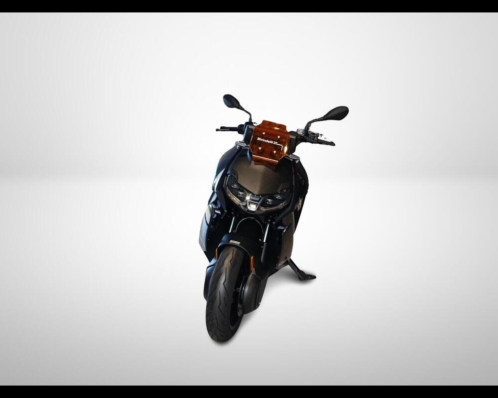 Bmw CE 04 (2026) (3)