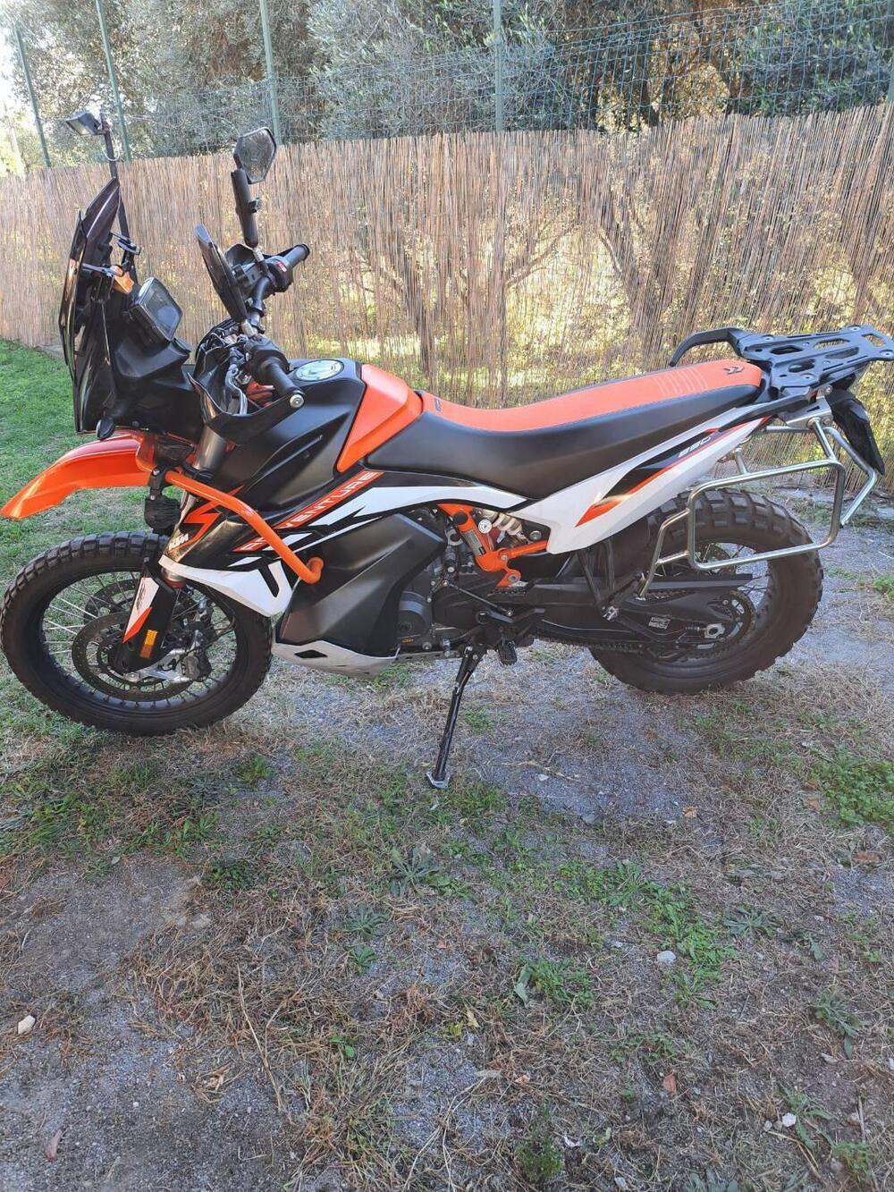 KTM 890 Adventure R (2022)