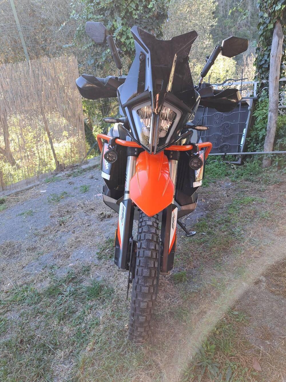KTM 890 Adventure R (2022) (2)