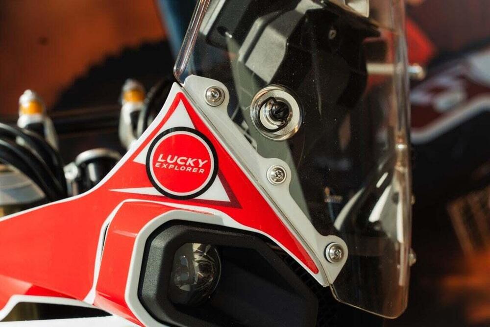 Kove 450 Rally Lucky Explorer Replica (2025) (8)