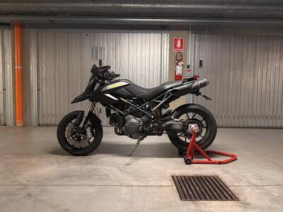 Ducati Hypermotard 796 (2012) usata