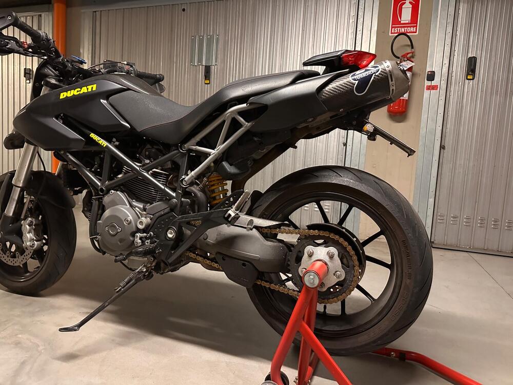 Ducati Hypermotard 796 (2012) (4)