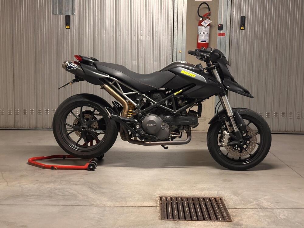 Ducati Hypermotard 796 (2012) (9)