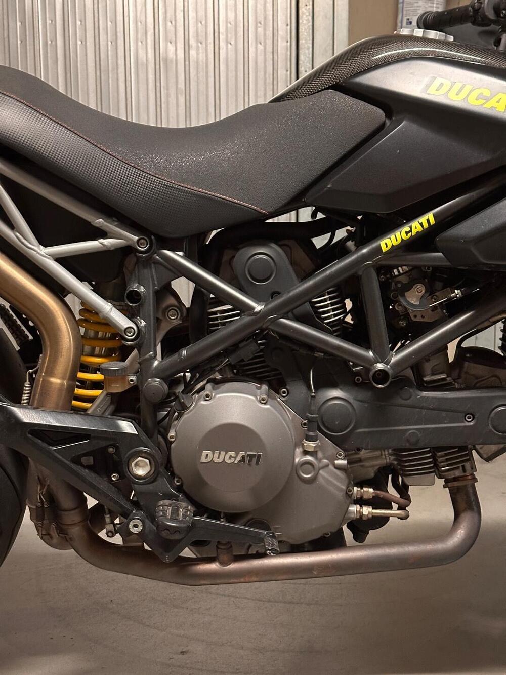 Ducati Hypermotard 796 (2012) (10)