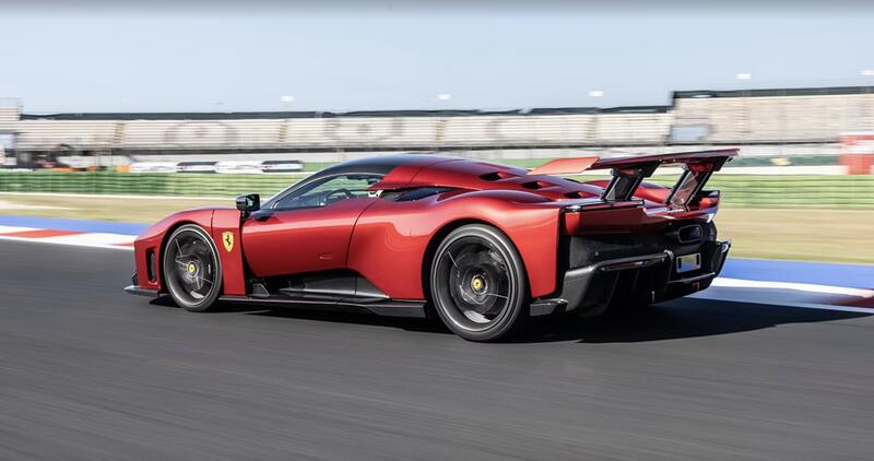 Ferrari domina i Top Gear Awards 2026: doppietta storica con F80 e 296 Speciale