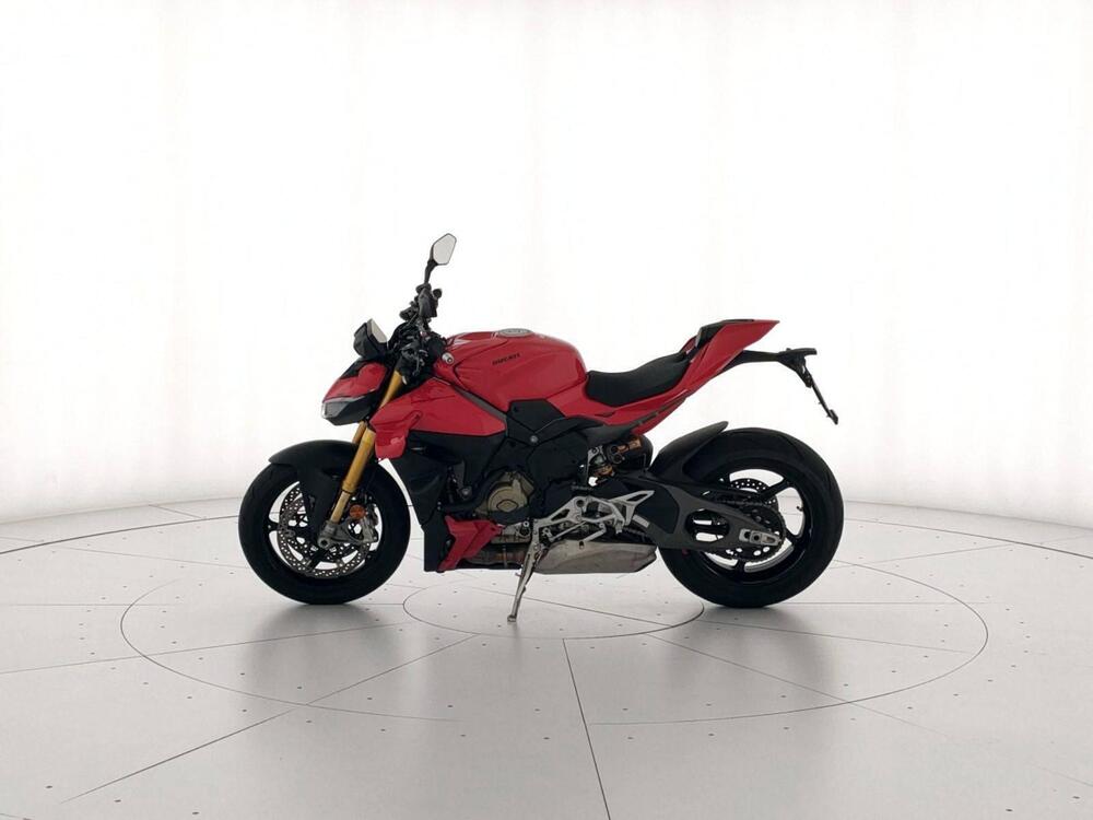 Ducati Streetfighter V4 S (2025 - 26) (3)