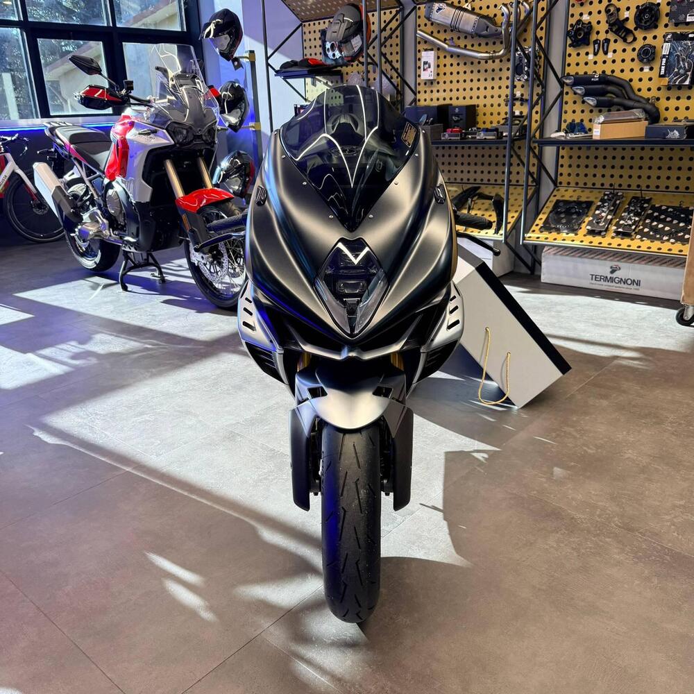 MV Agusta F3 800 Competizione (2025 - 26) (3)