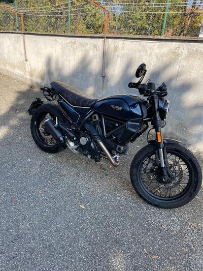 Ducati Scrambler 800 Nightshift (2023 - 25) usata
