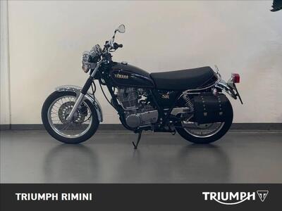 Yamaha SR 400 (2013 - 17) usata