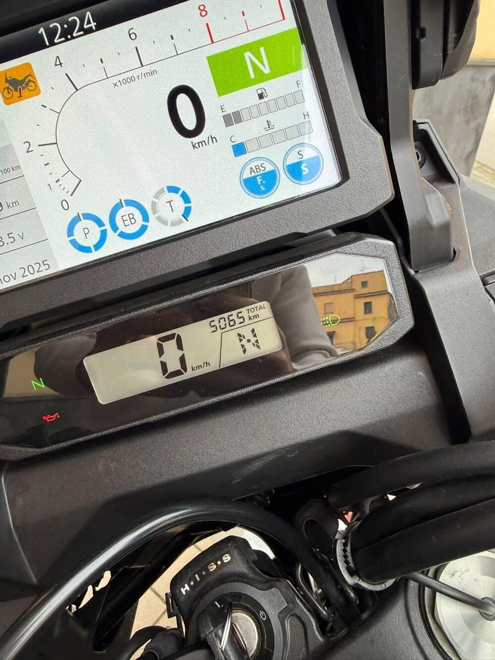 Honda Africa Twin CRF 1100L (2024 - 25) (2)