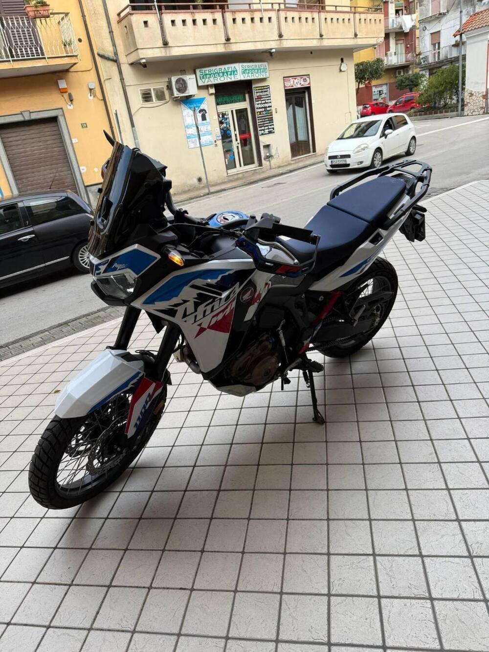 Honda Africa Twin CRF 1100L (2024 - 25) (4)