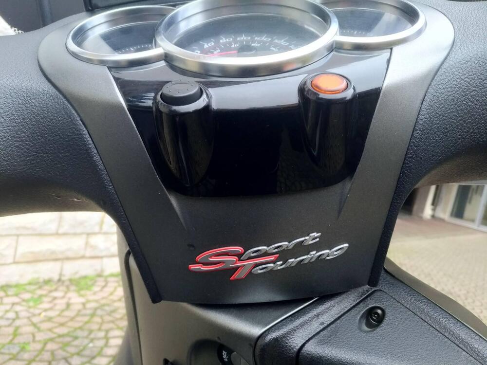 Piaggio Beverly 350 ABS (2016 - 20) (10)