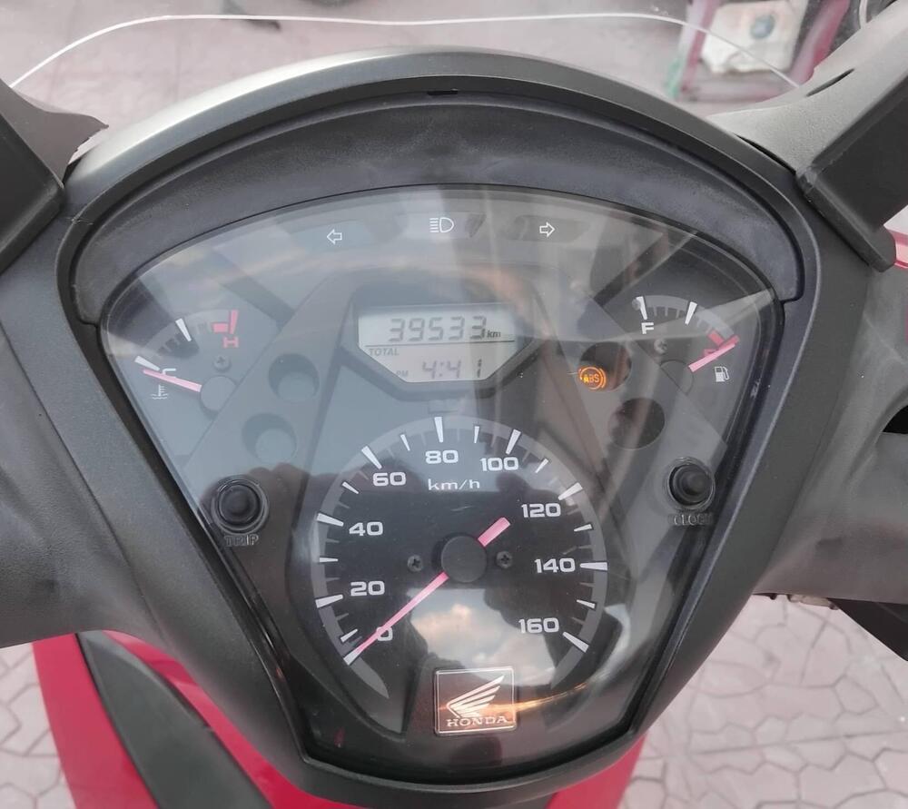 Honda SH 150 i (2017 - 19) (8)