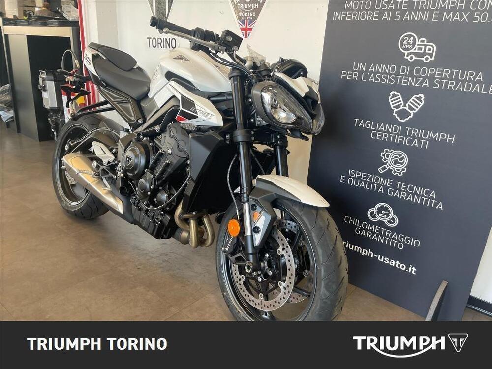 Triumph Street Triple 765 R A2 (2024 - 26) (3)