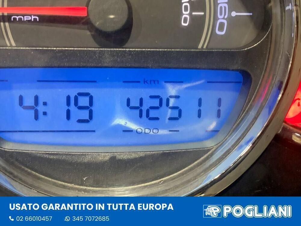 Piaggio Beverly 300 i.e. ABS-ASR (2016 - 20) (4)