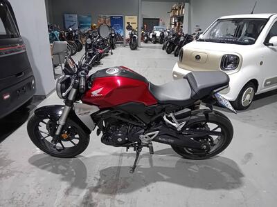 Honda CB 300 R (2018 - 19) usata