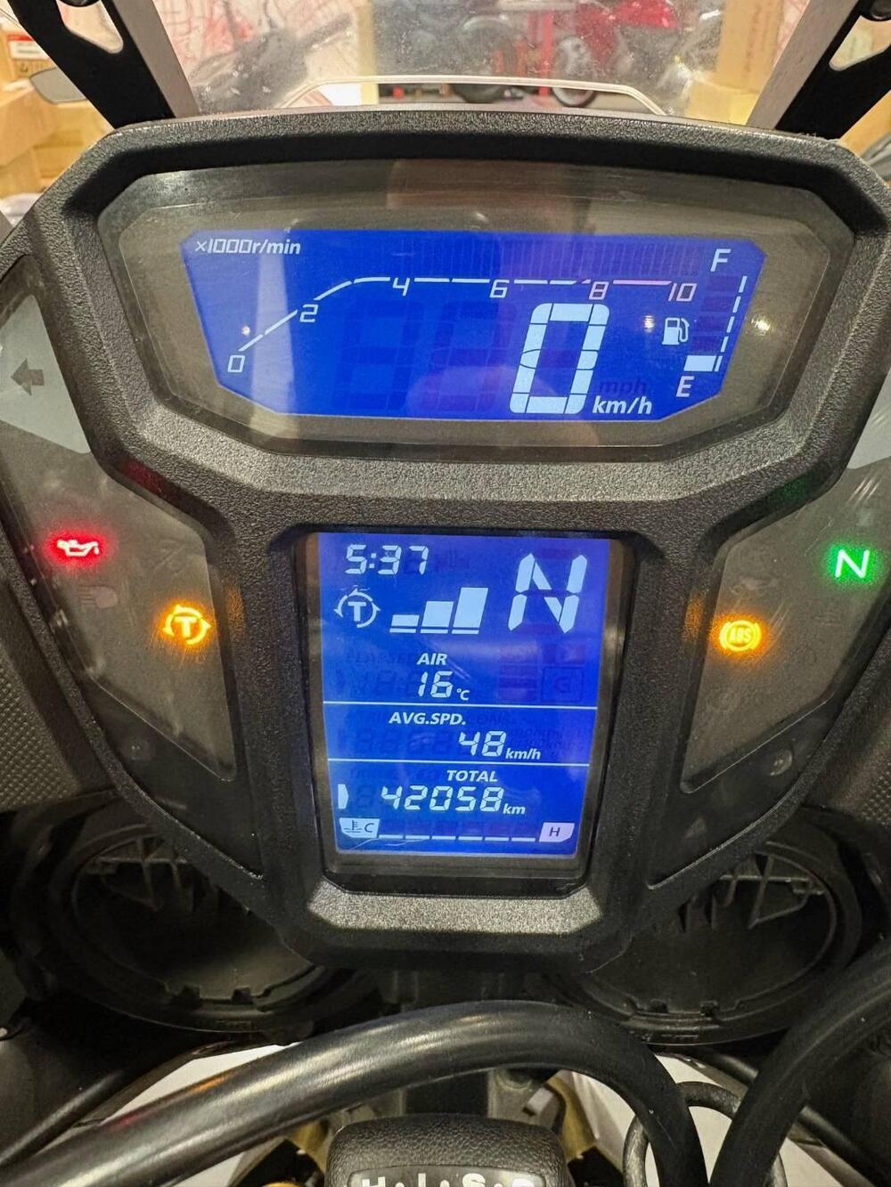 Honda Africa Twin CRF 1000L DCT ABS Travel Edition (2016 - 17) (5)