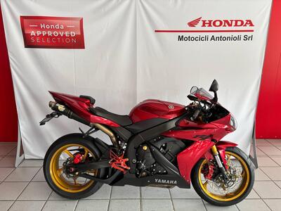 Yamaha YZF R1 (2006 - 07) usata