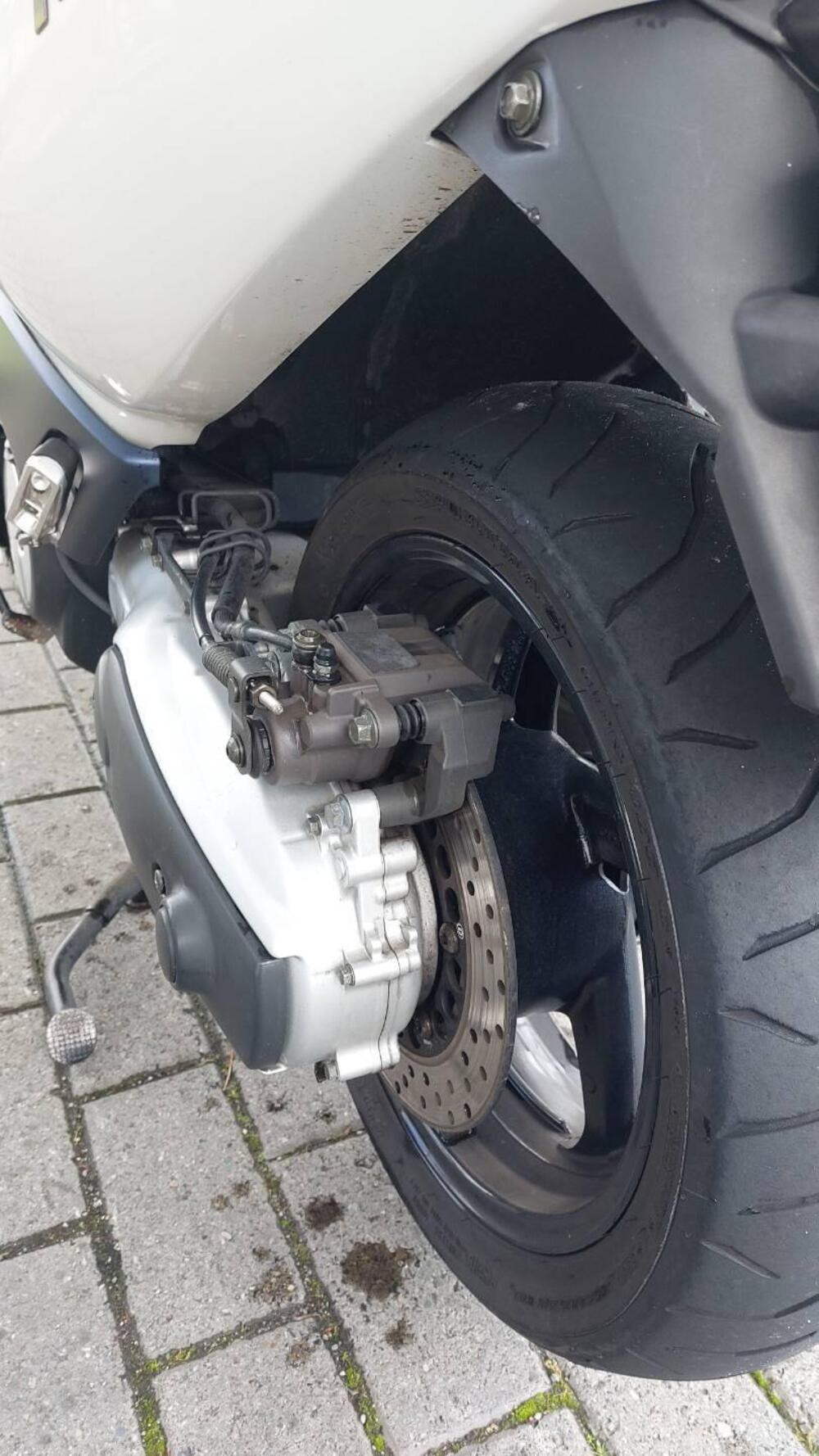 Yamaha T-Max 500 (2004 - 07) (10)