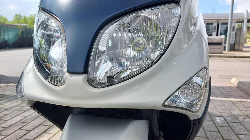 Yamaha T-Max 500 (2004 - 07) (6)