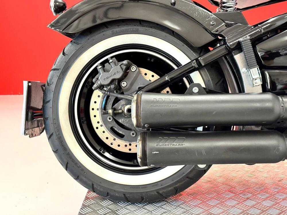 Kawasaki Vulcan VN 900 Custom (2011 - 16) (10)