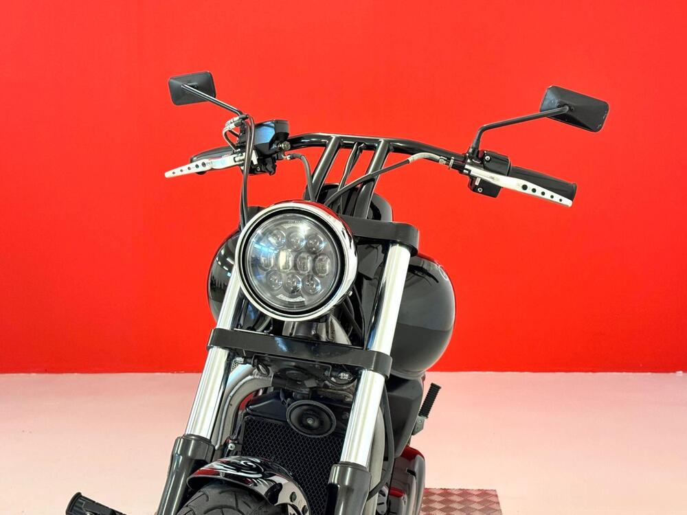 Kawasaki Vulcan VN 900 Custom (2011 - 16) (13)