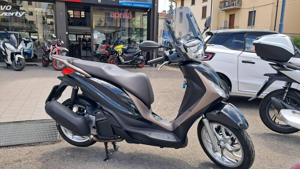 Piaggio Medley 150 ABS (2021 - 25) (3)