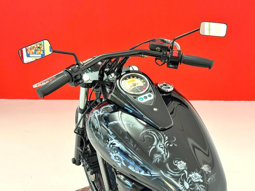 Kawasaki Vulcan VN 900 Custom (2011 - 16) (18)