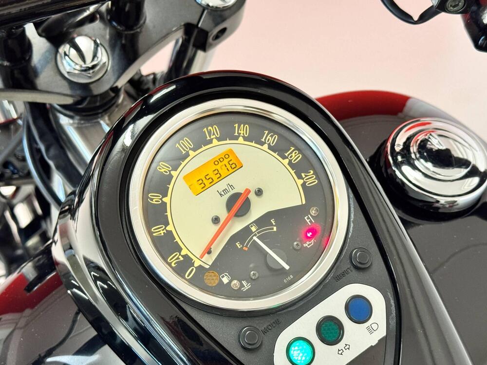 Kawasaki Vulcan VN 900 Custom (2011 - 16) (19)