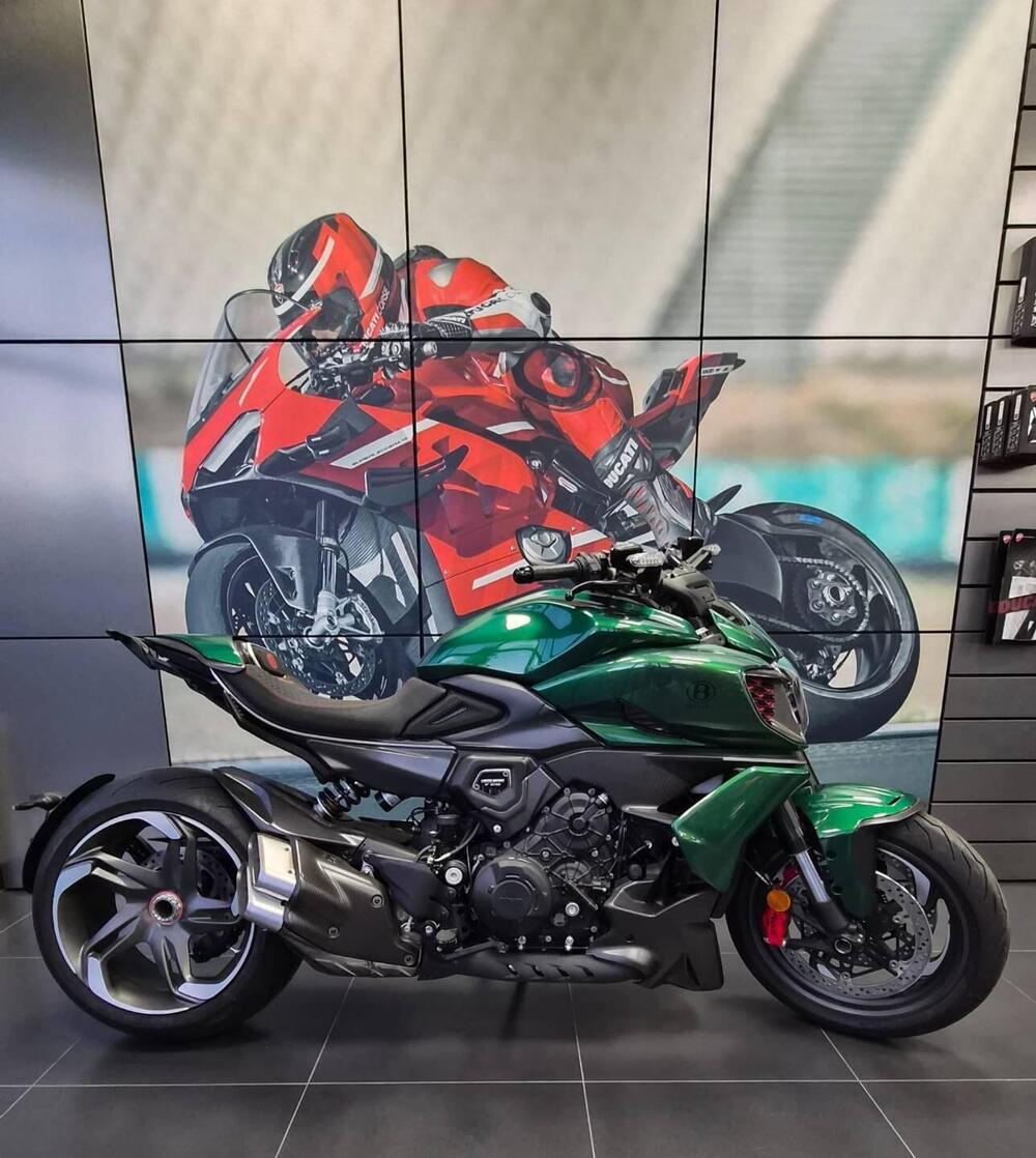 Ducati Diavel for Bentley (2024) (2)
