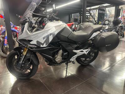 CFMOTO 650MT (2021 - 24) usata