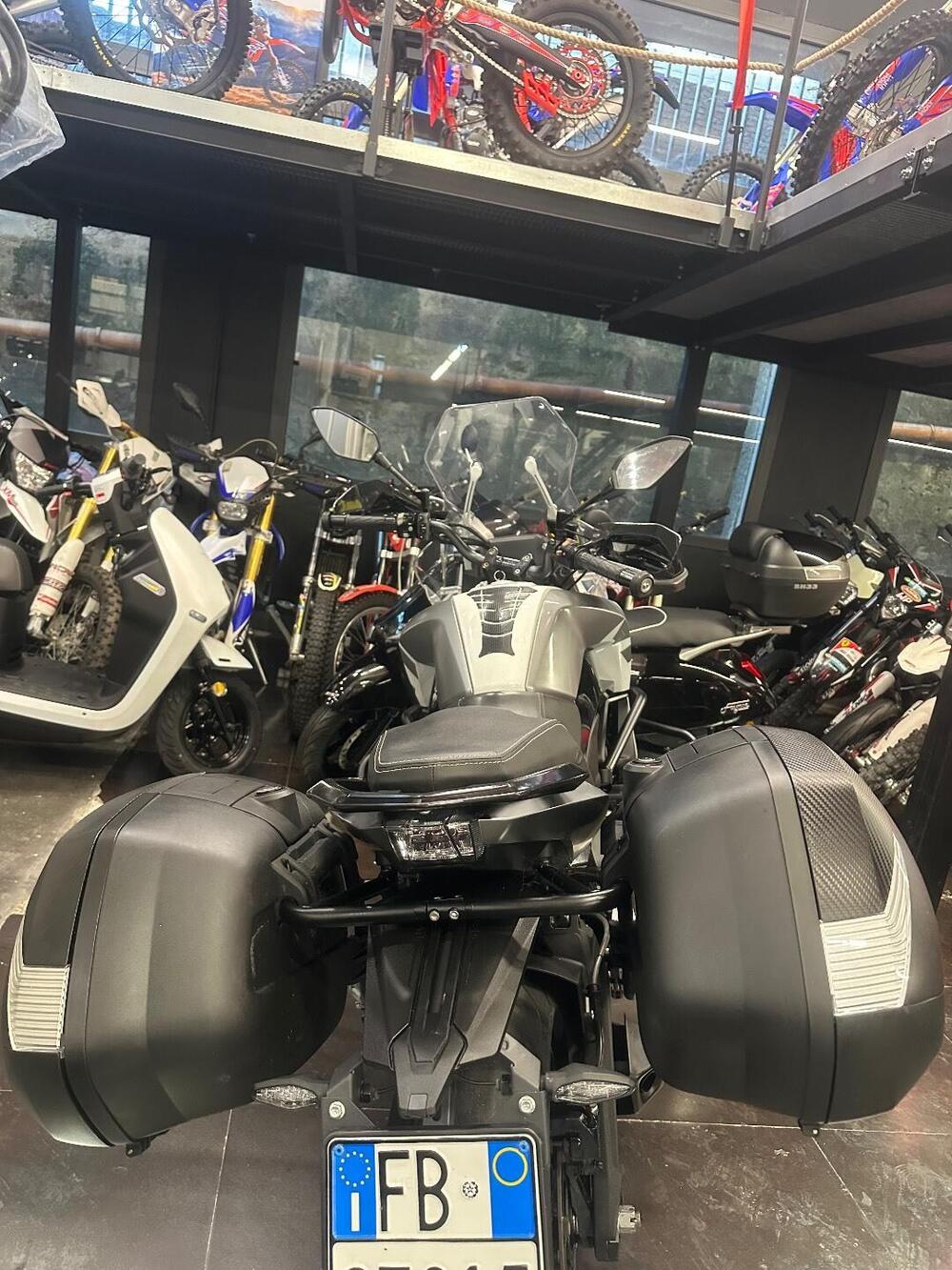 CFMOTO 650MT (2021 - 24) (2)