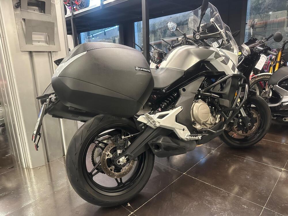 CFMOTO 650MT (2021 - 24) (3)