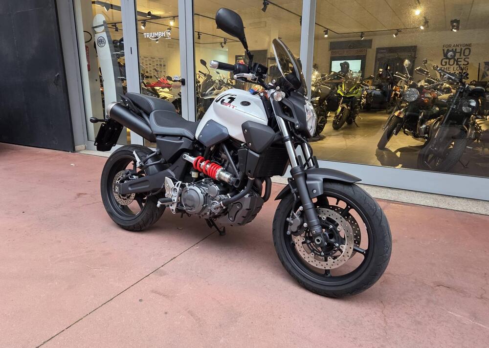 Yamaha MT-03 (2006 - 14) (2)