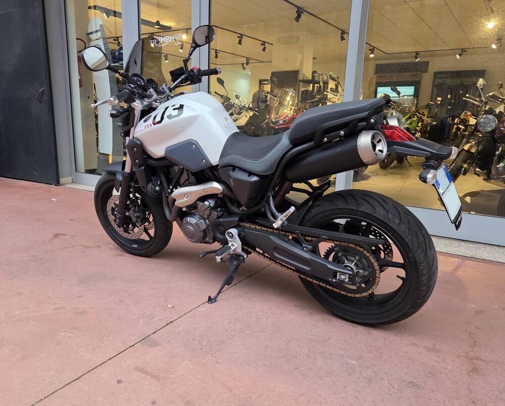 Yamaha MT-03 (2006 - 14) (7)