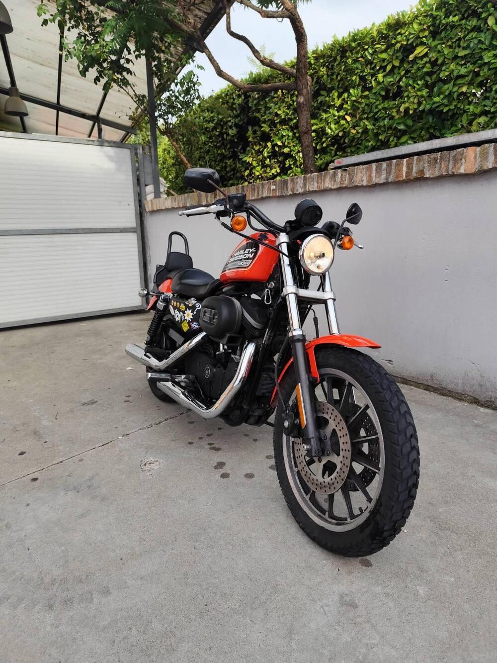 Harley-Davidson 883 R (2006 - 07) - XL 883R (2)