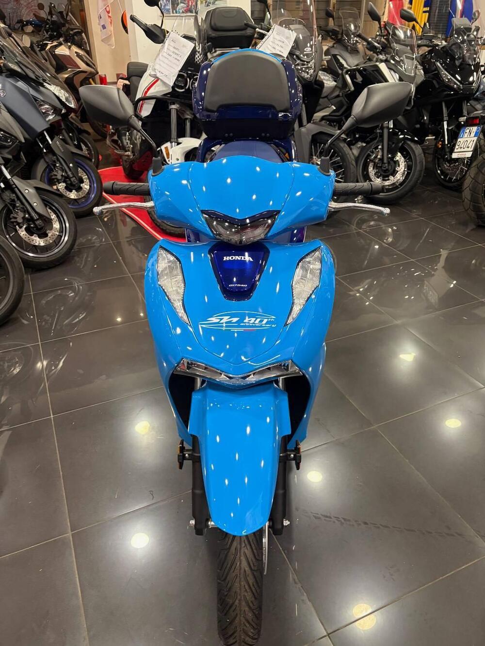 Honda SH 125i (2024 - 25) (7)