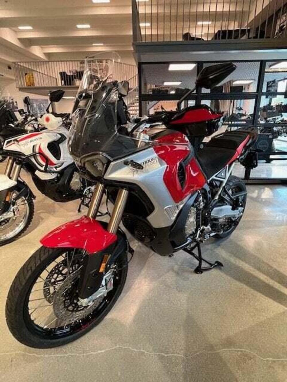 MV Agusta LXP Enduro Veloce (2024 - 25) (7)