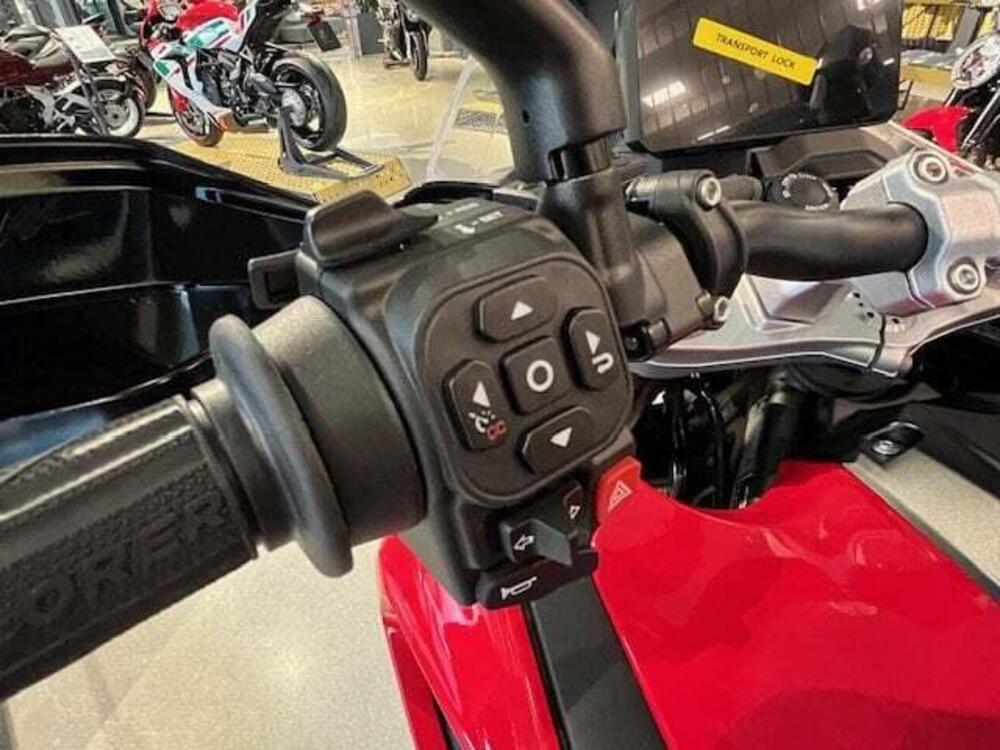 MV Agusta LXP Enduro Veloce (2024 - 25) (8)