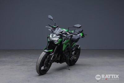 Kawasaki Z 900 (2021 - 24) usata