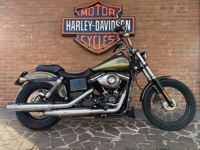 Harley-Davidson 1690 Street Bob (2017) - FXDB usata