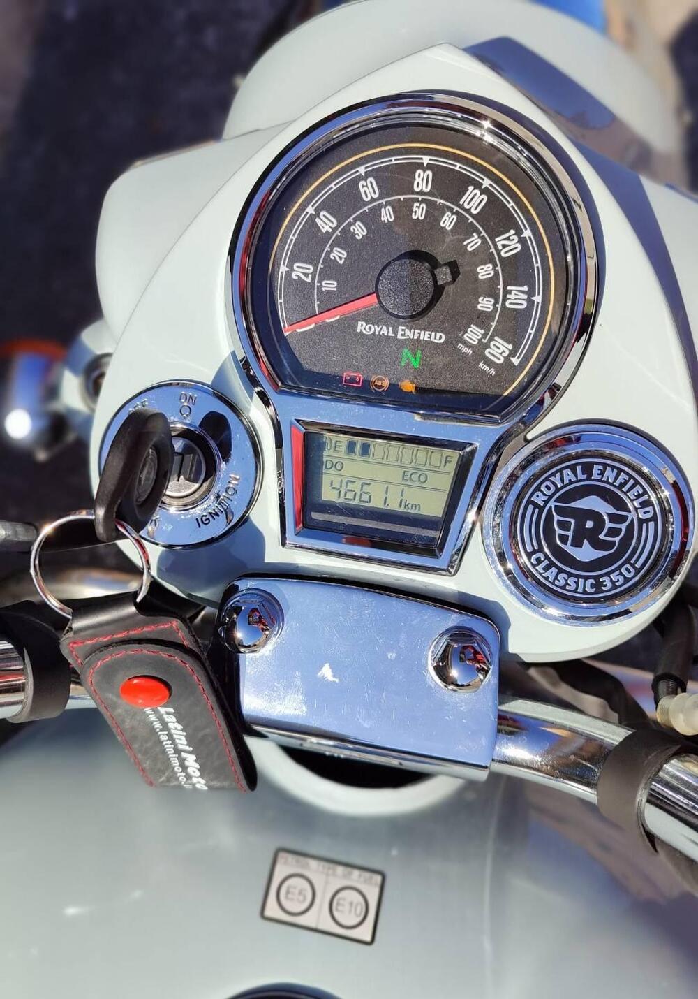 Royal Enfield Classic 350 (2021 - 26) (5)