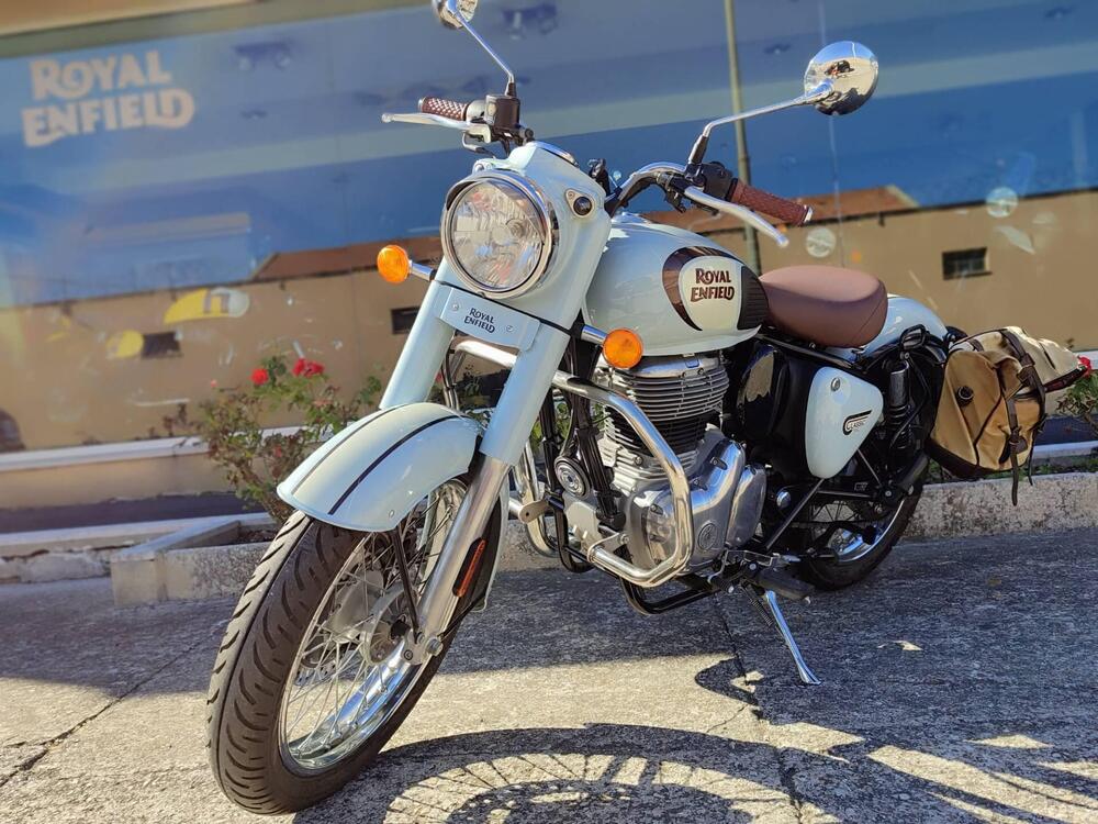 Royal Enfield Classic 350 (2021 - 26) (3)